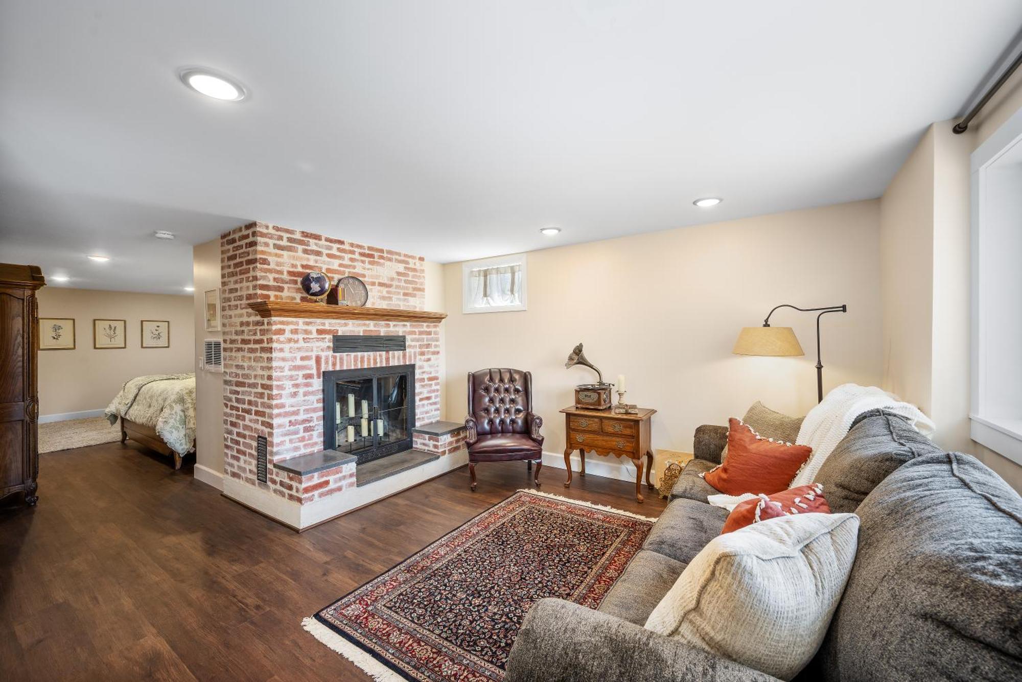 Country Cottage Basement Apartment Hayden Ngoại thất bức ảnh